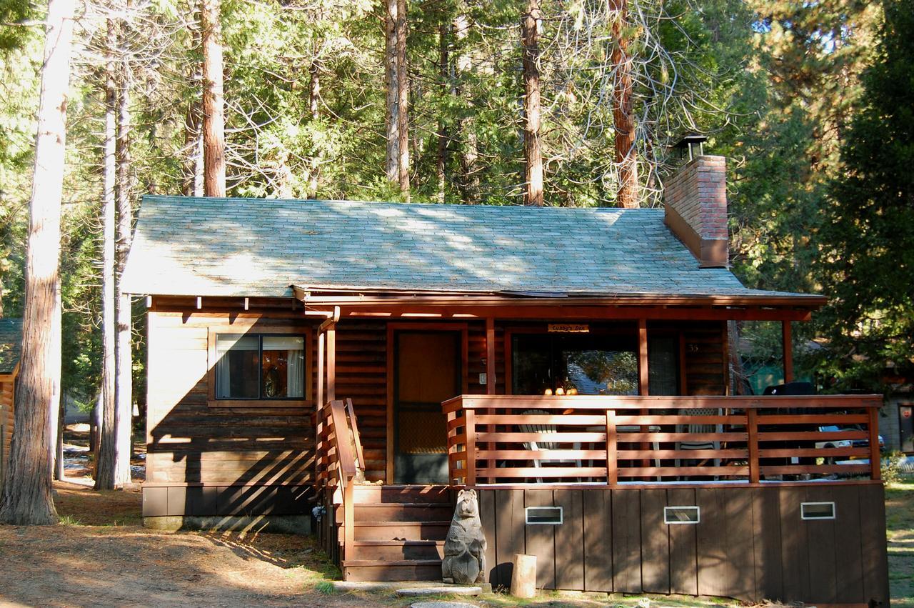 35 Cubbys Den Villa Wawona Room photo